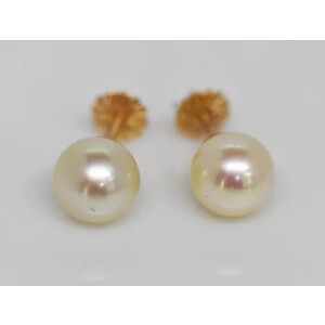 Par de aros perlas autenticas oro 18 kilates 2,6 grs