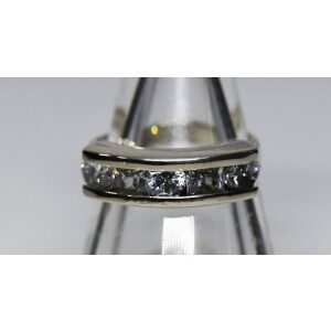 Anillo Moderno Medio Sinfin De Plata 925-cubics-