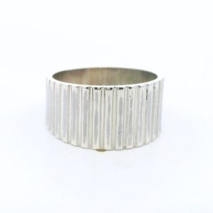 Anillo Moderno Rayado Plata 925 Macizo