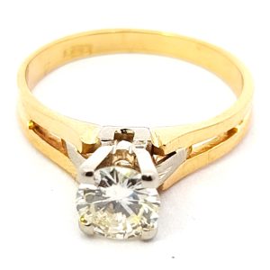 Anillo Solitario Moderno Compromiso 0,80 Ct Oro 18k Macizo