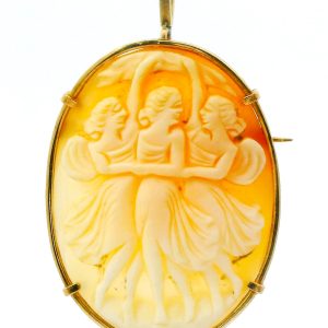 Dije Camafeo Antiguo Realizado En Oro 18k Danzarinas
