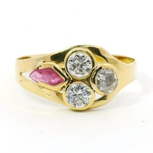 Anillo Moderno Oro 18k Cubic Y Rubie Navete